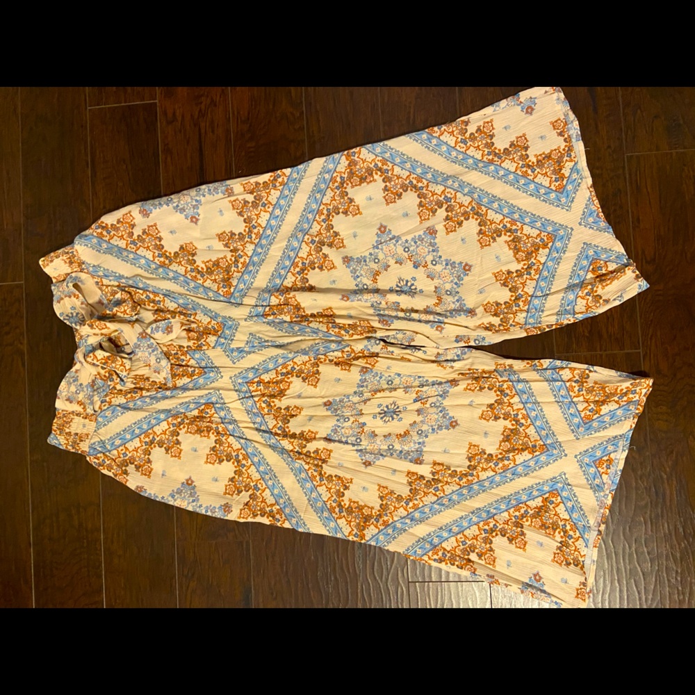 Flowy culotte pants